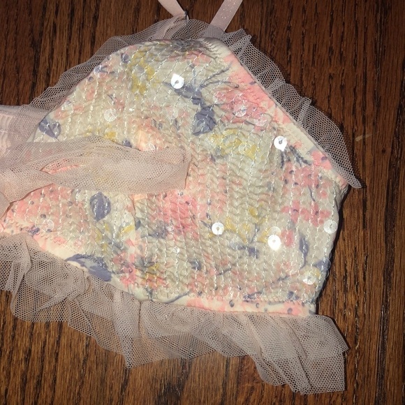 Victoria’s Secret Bralette - Picture 3 of 8